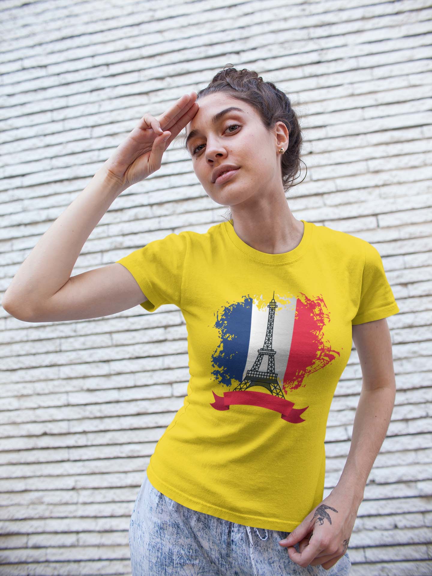 Eiffel Tower Women's Yellow Cotton T-Shirts